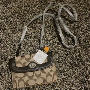 Coach NWT brand new with dustbag